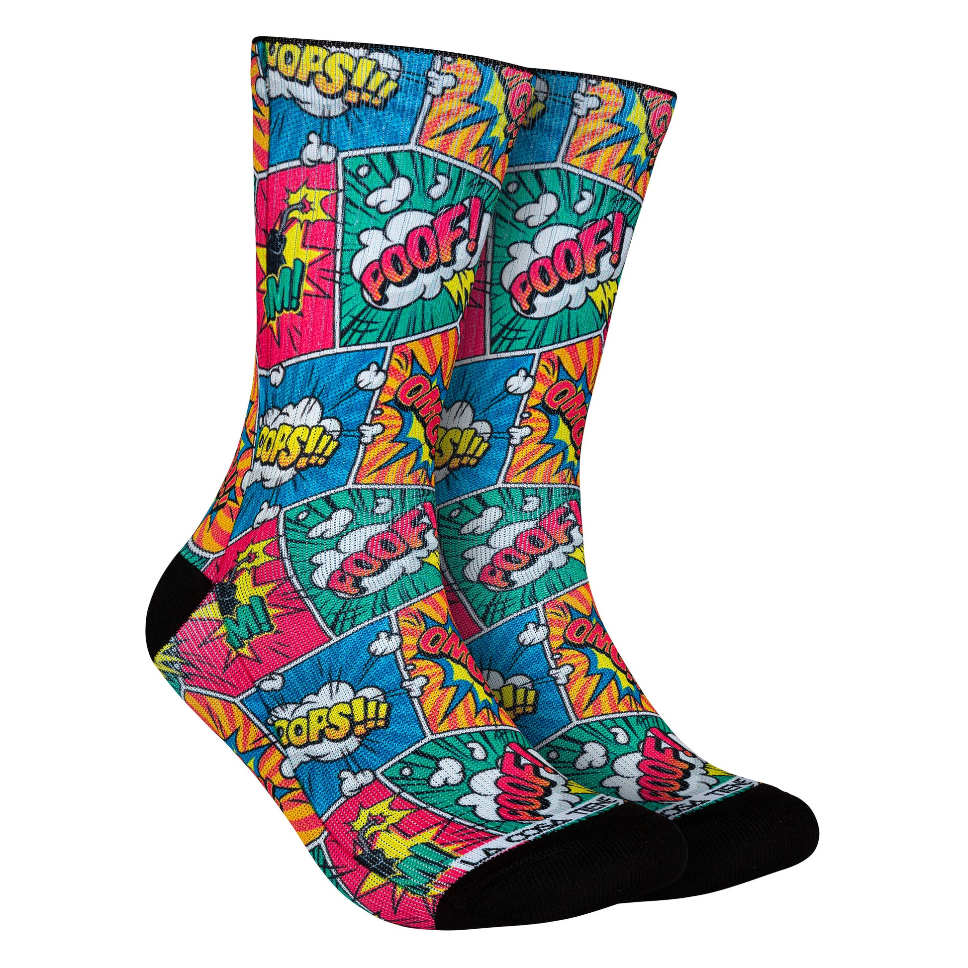Calcetines con estampados de onomatopeyas de cómics como "¡Boom!" y "¡Poof!", aportando un toque dinámico y divertido.