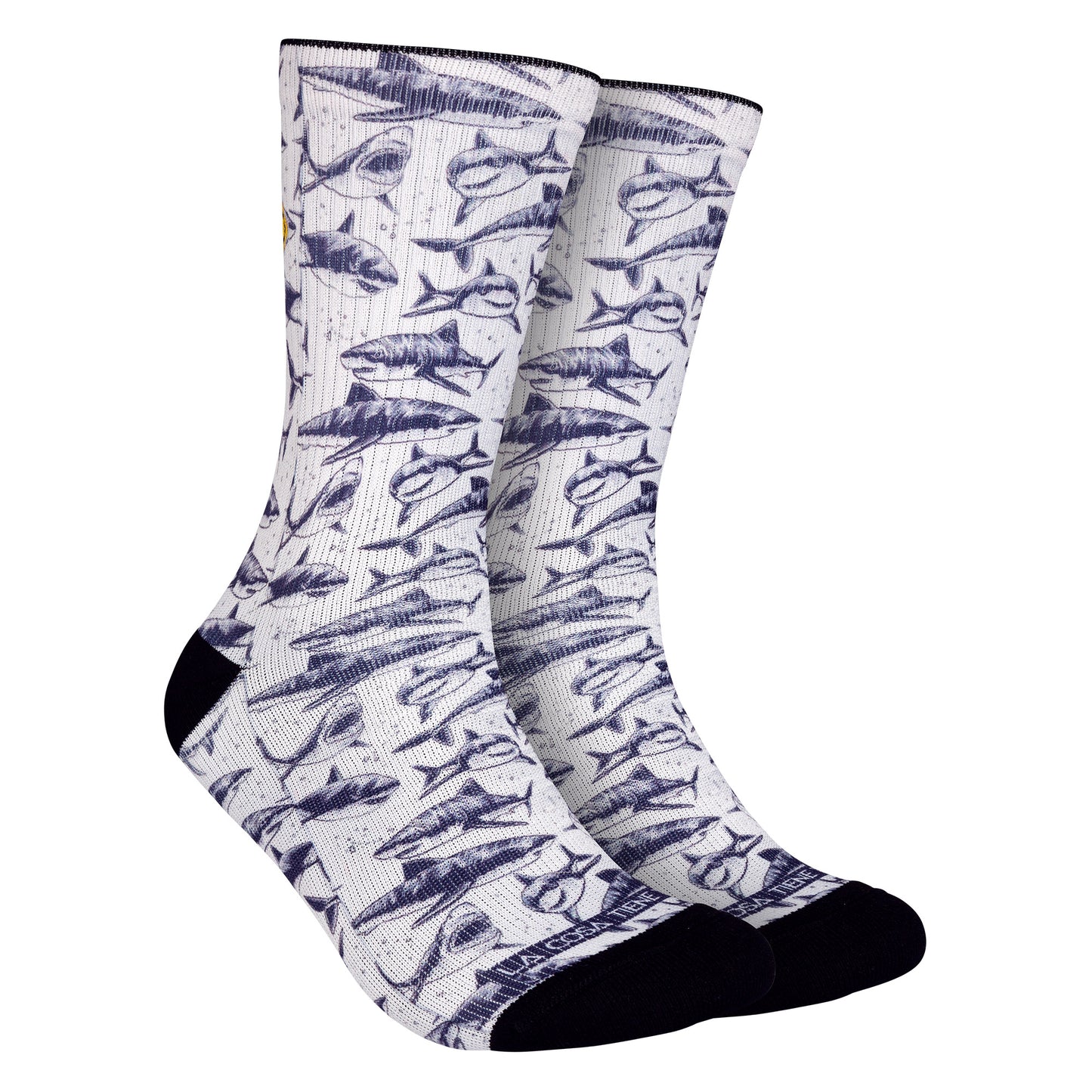 Calcetines blancos con estampados de tiburón en tonos grises/negros, ideales para los amantes de la vida marina y aquellos que buscan un toque audaz en su vestimenta.